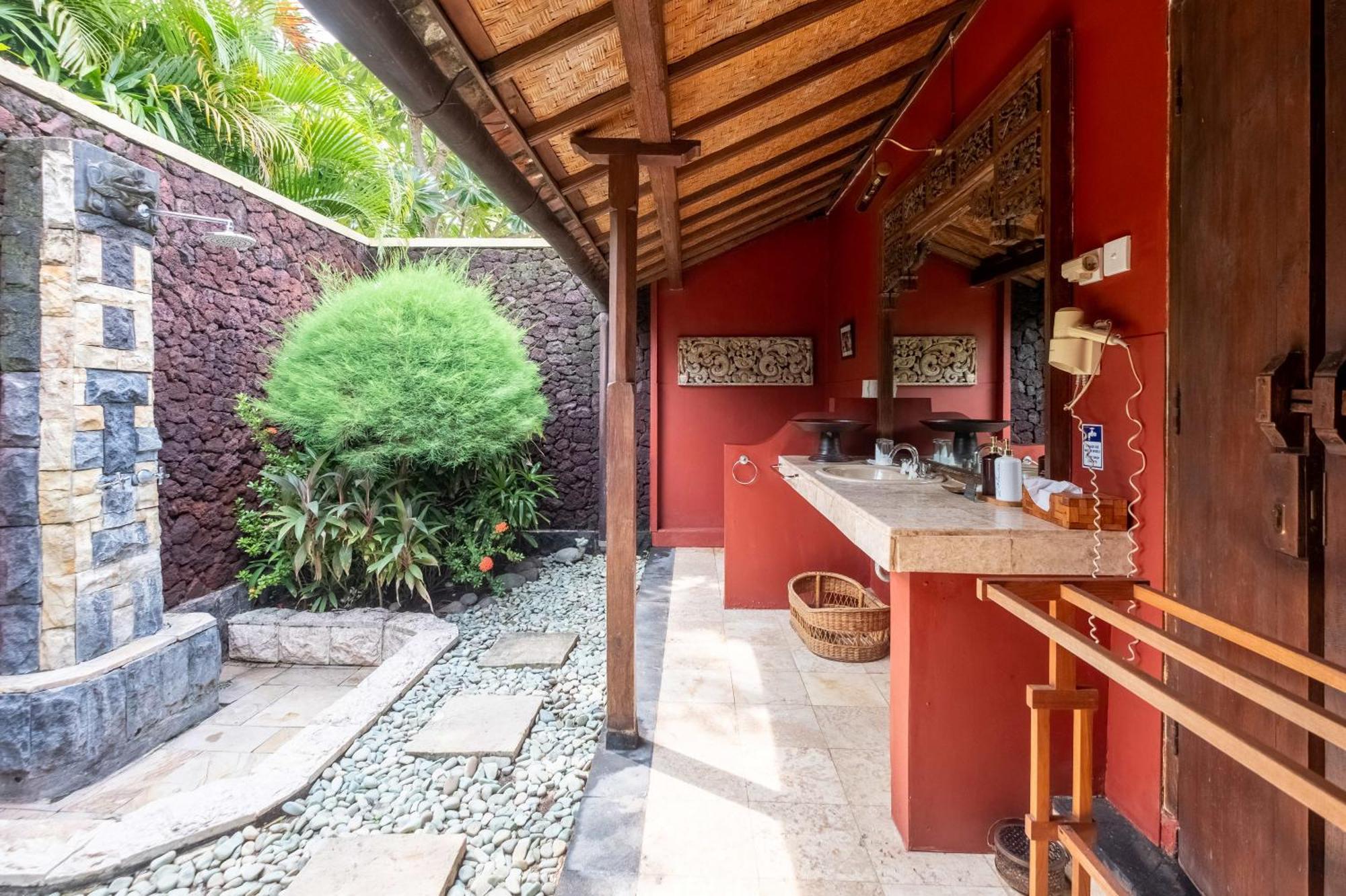 Taman Sari Bali Resort And Spa Pemuteran Екстериор снимка